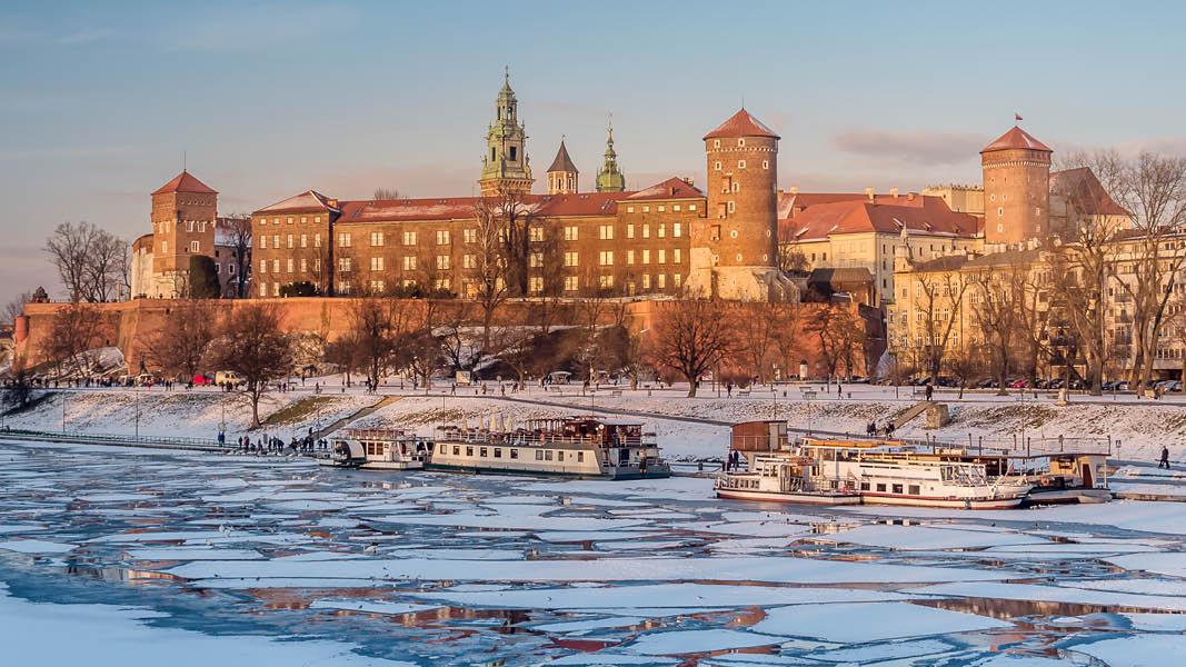 Krakow, Wawel slottet om vinteren, flod i Krakow